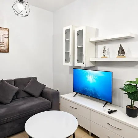 Me Qera, Appartement Vlorë